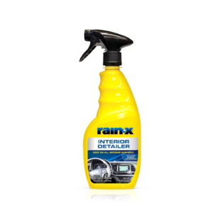 منظف و ملمع الديكور الداخلي للسيارة من RAIN-X
