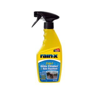 Glass cleaner and water repellent