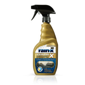Windshield Cleaner and Water Repellent Spray